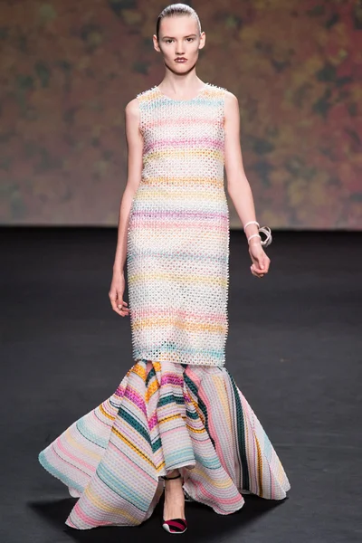 Look 23